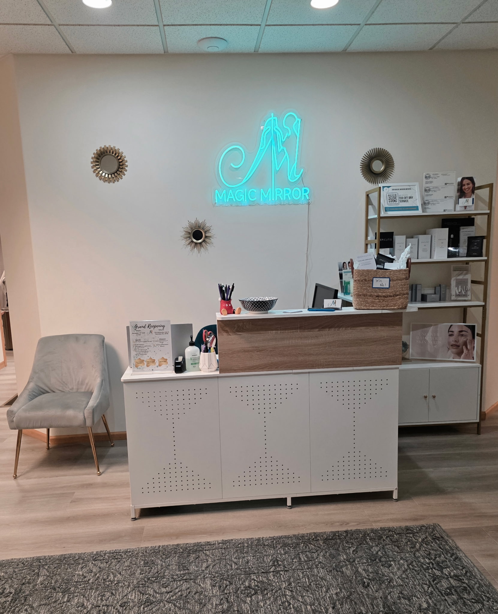 Magic Mirror MedSpa hero background