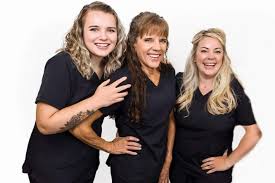 Magic Mirror MedSpa group photo